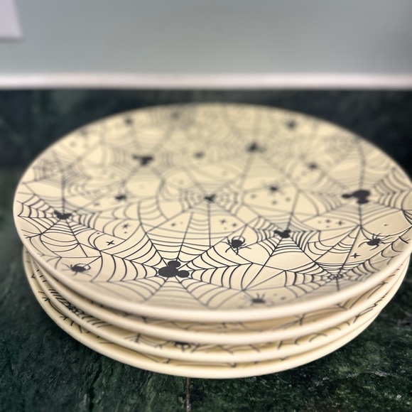 Spider Web & Mickey Mouse Ears - Disney Halloween Dinner Plates set of 4 - Picture 2 of 3